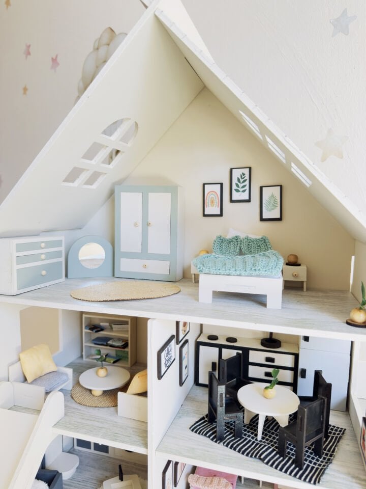 Rüya Oyun Evi – Balkonlu Ahşap Çocuk Oyun Evi