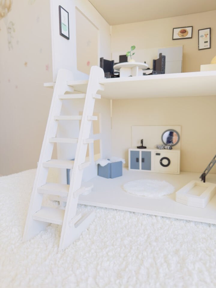 Büyük Rüya Oyun Evi – Balkonlu Ahşap Çocuk Oyun Evi