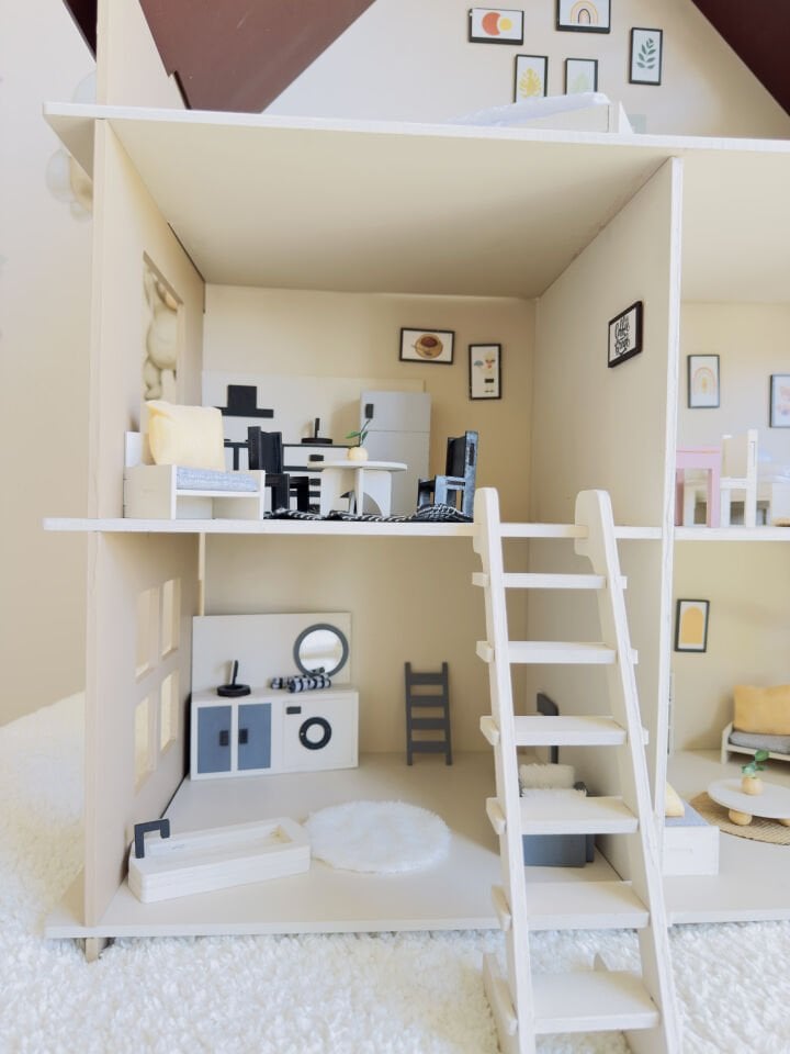 Büyük Bohem Oyun Evi – Balkonlu Ahşap Çocuk Oyun Evi