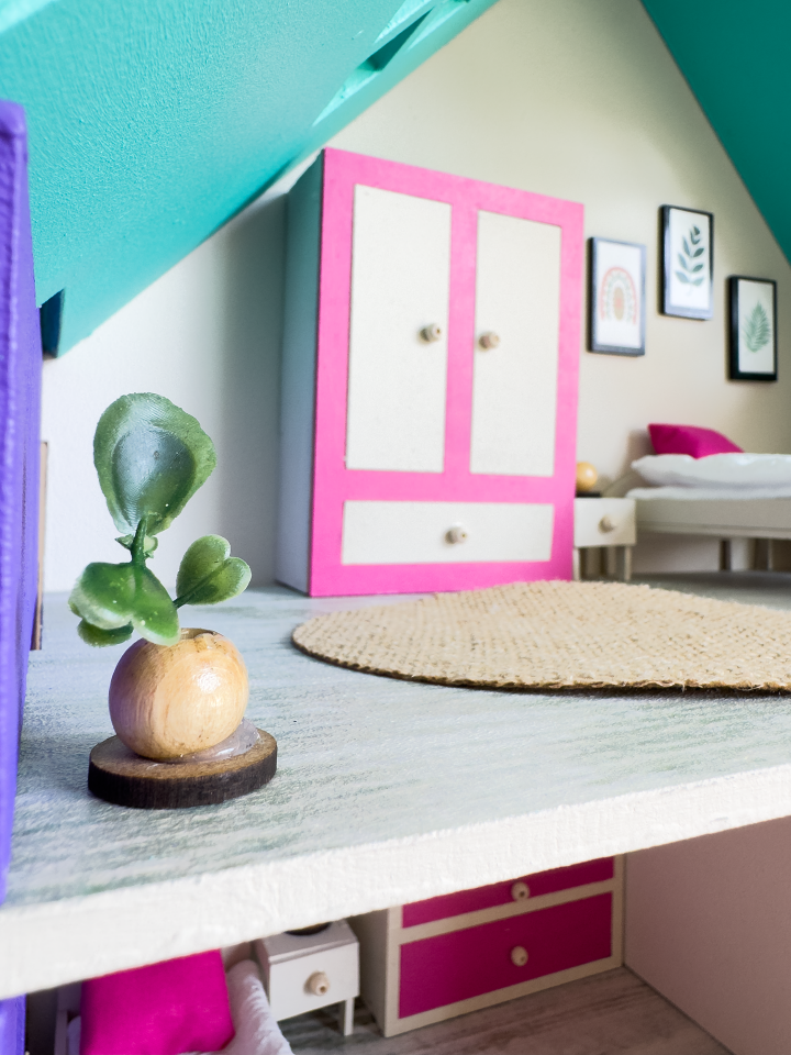 Renkli Oyun Evi – Balkonsuz Ahşap Çocuk Oyun Evi