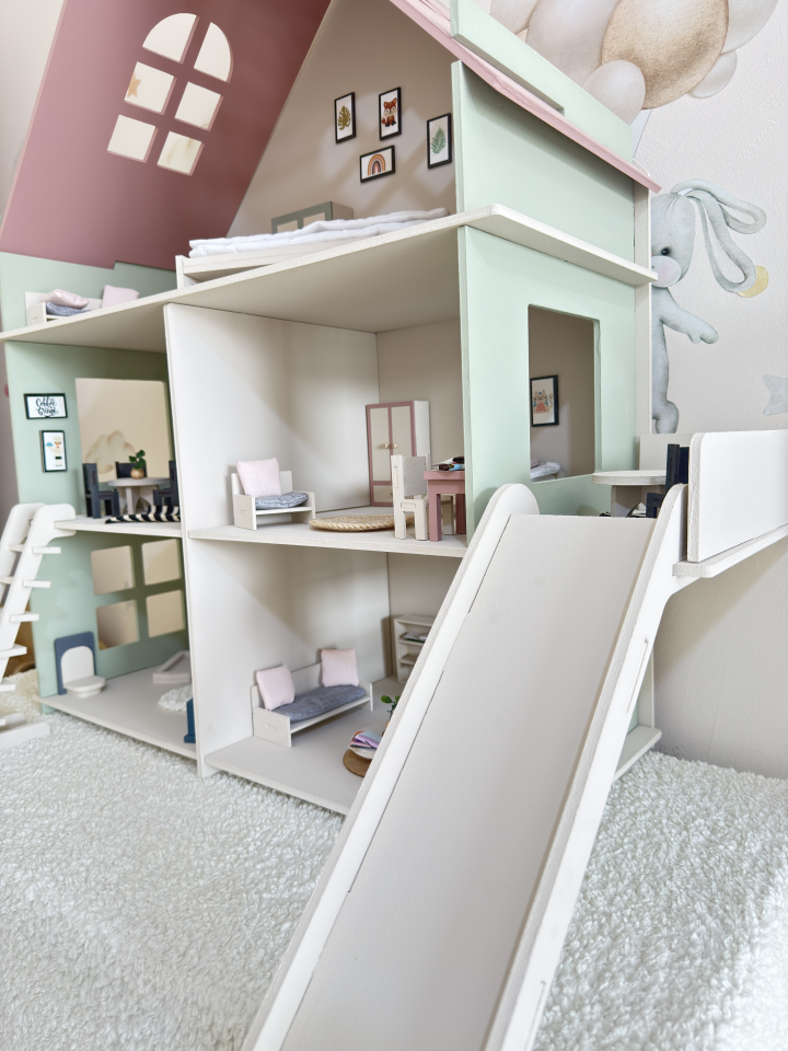 Büyük Bahar Oyun Evi – Balkonlu Ahşap Çocuk Oyun Evi